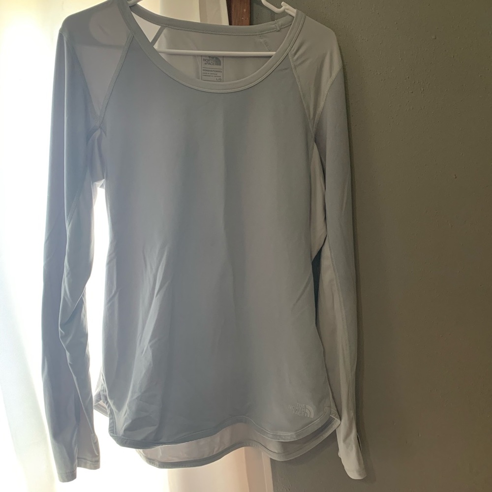 Women’s North Face Long Sleeve